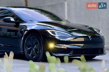 Лифтбек Tesla Model S 2023 в 