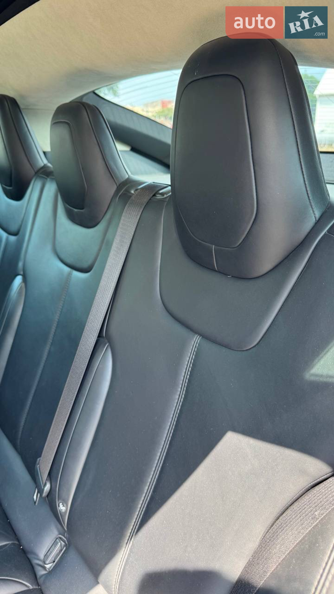 2015 Tesla Model S - мініатюра 13