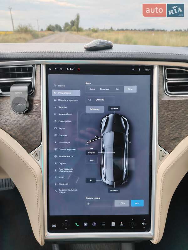 Ліфтбек Tesla Model S 2014 в Києві