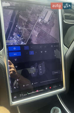 Лифтбек Tesla Model S 2018 в 