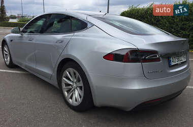 Лифтбек Tesla Model S 2018 в 