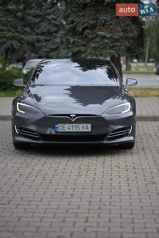Лифтбек Tesla Model S 2018 в Черновцах фото 7 Лифтбек Tesla Model S 2018 в Черновцах