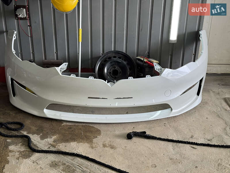 Лифтбек Tesla Model S 2024 в Рогатине