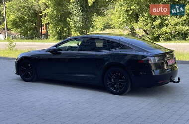 Ліфтбек Tesla Model S 2019 в 