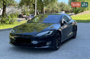 Ліфтбек Tesla Model S 2019 в 
