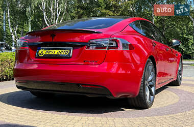 Ліфтбек Tesla Model S 2016 в 