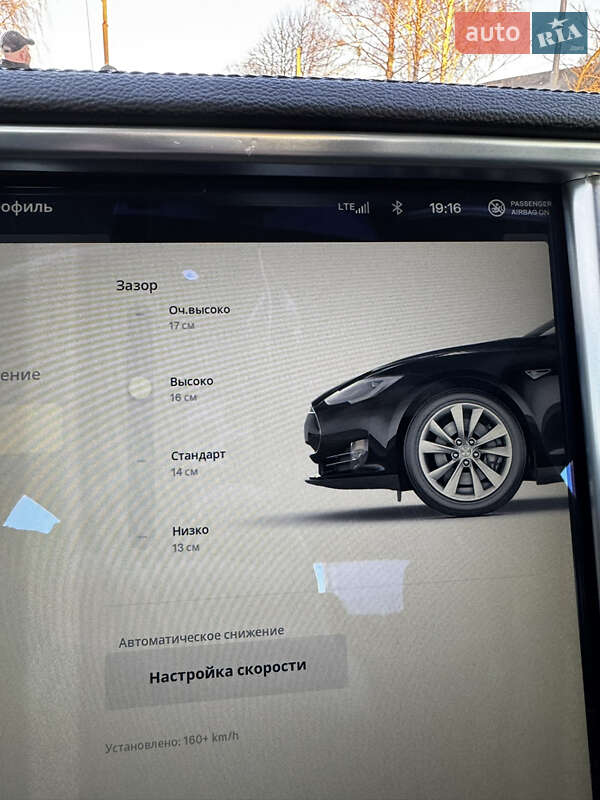 Ліфтбек Tesla Model S 2014 в Сарнах фото 20 Ліфтбек Tesla Model S 2014 в Сарнах