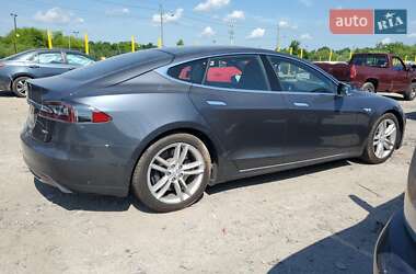Ліфтбек Tesla Model S 2015 в 