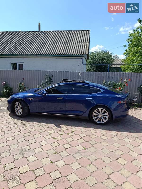 Ліфтбек Tesla Model S 2015 в Конотопі фото 6 Ліфтбек Tesla Model S 2015 в Конотопі