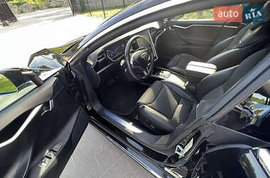Ліфтбек Tesla Model S 2017 в 