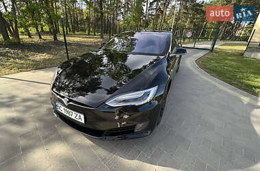 Ліфтбек Tesla Model S 2017 в 