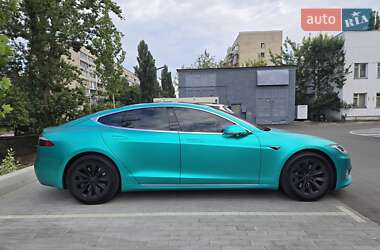 Лифтбек Tesla Model S 2018 в 