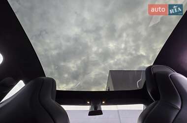 Лифтбек Tesla Model S 2018 в 