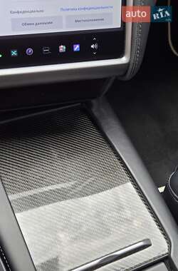 Лифтбек Tesla Model S 2018 в 