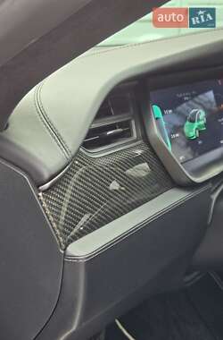 Лифтбек Tesla Model S 2018 в 