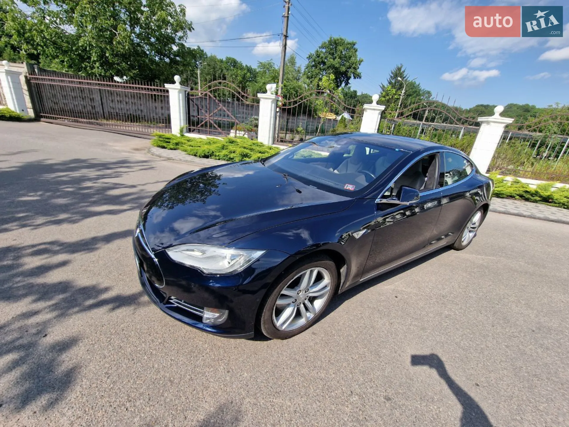 2015 Tesla Model S - мініатюра 2