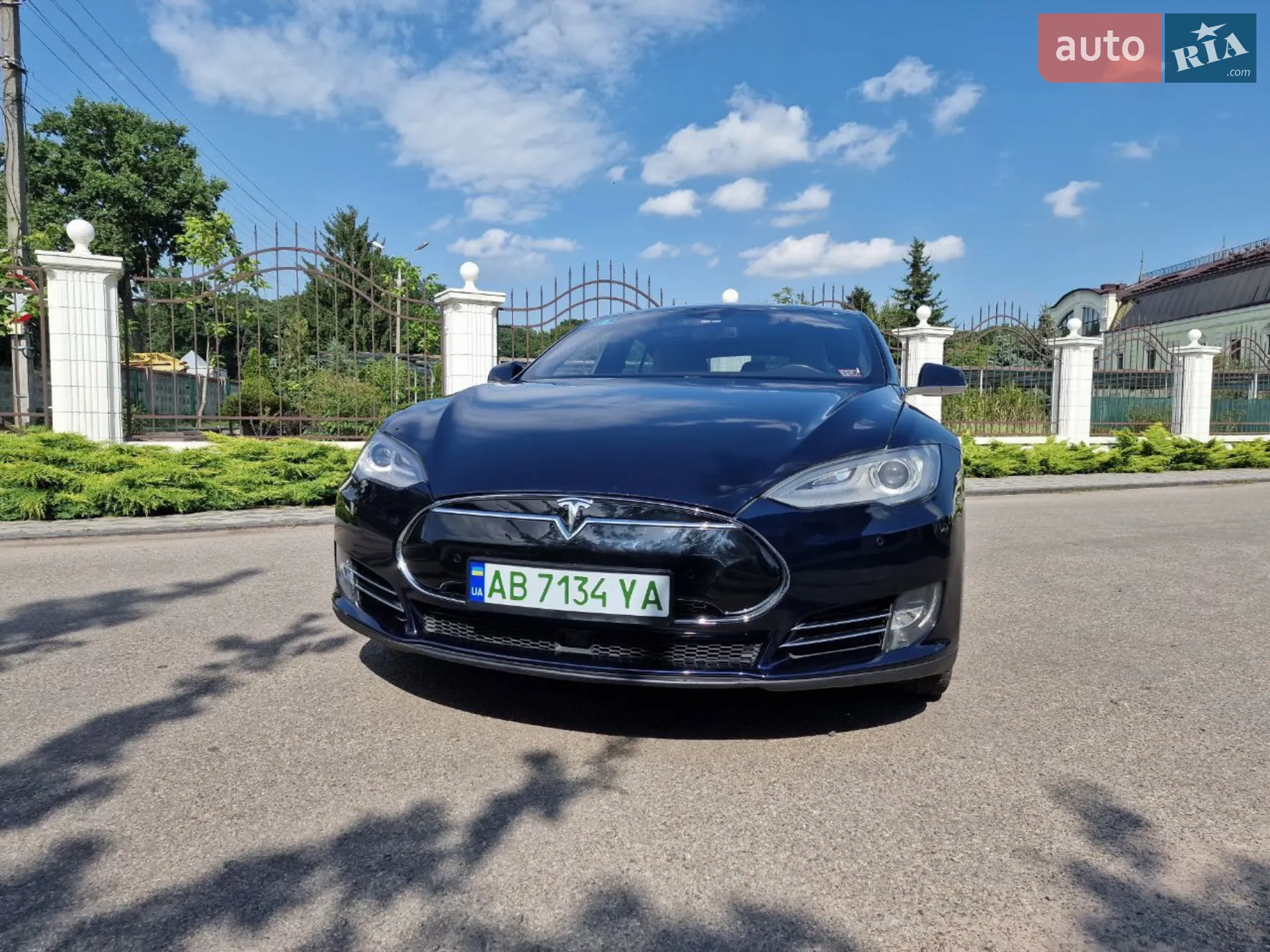 2015 Tesla Model S - мініатюра 8