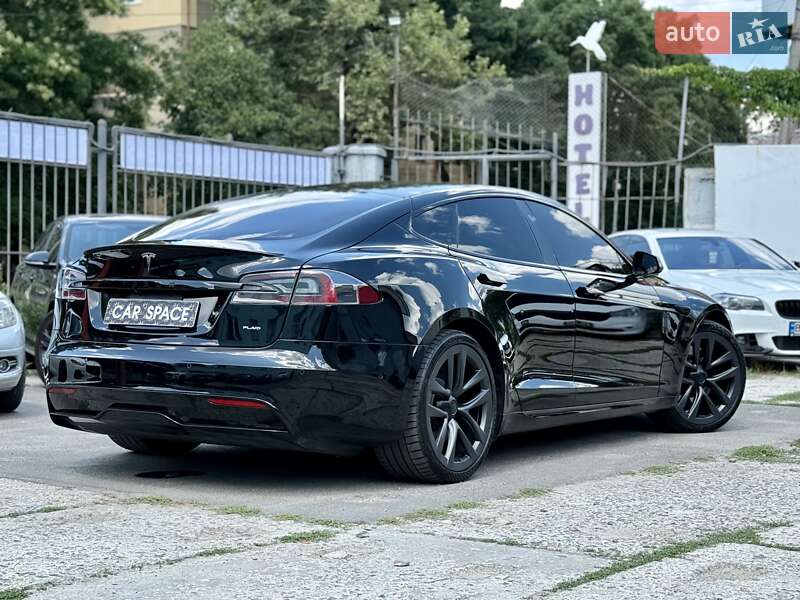 Лифтбек Tesla Model S 2021 в Одессе