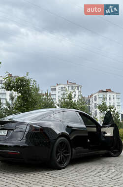 Лифтбек Tesla Model S 2021 в 
