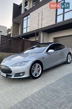 Лифтбек Tesla Model S 2014 в Одессе
