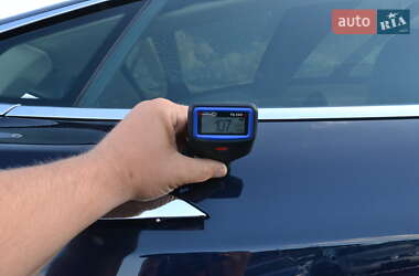 Лифтбек Tesla Model S 2015 в 