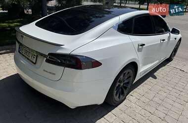 Ліфтбек Tesla Model S 2020 в 