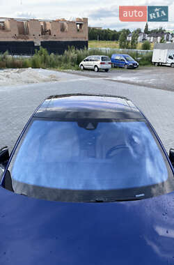 Лифтбек Tesla Model S 2016 в Ровно