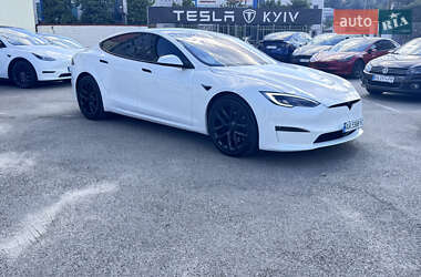 Лифтбек Tesla Model S 2021 в 