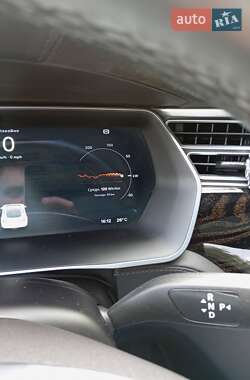 Ліфтбек Tesla Model S 2016 в 