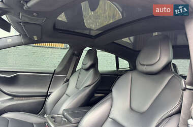 Лифтбек Tesla Model S 2018 в 