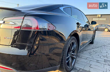 Лифтбек Tesla Model S 2014 в 