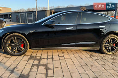 Лифтбек Tesla Model S 2014 в 