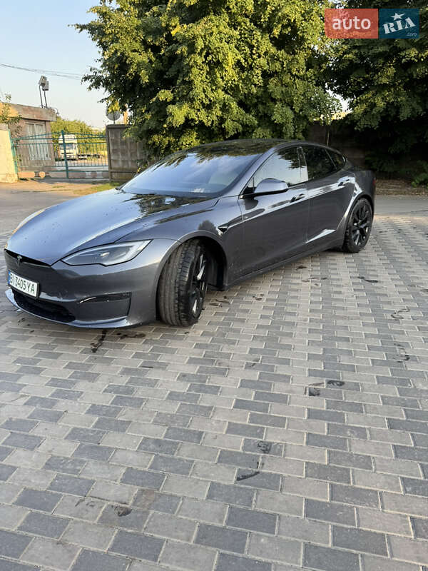 Лифтбек Tesla Model S 2021 в Пирятине
