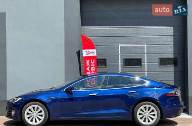 Лифтбек Tesla Model S 2017 в 