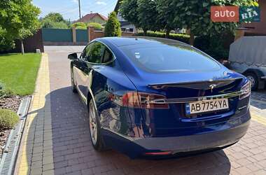 Лифтбек Tesla Model S 2020 в 