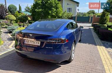 Лифтбек Tesla Model S 2020 в 