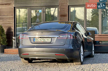 Ліфтбек Tesla Model S 2015 в 
