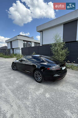 Лифтбек Tesla Model S 2017 в 
