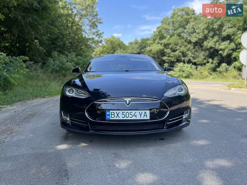 Лифтбек Tesla Model S 2013 в Хмельницком