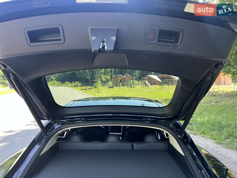 Лифтбек Tesla Model S 2013 в Хмельницком