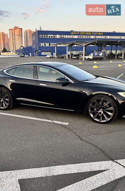 Лифтбек Tesla Model S 2019 в 