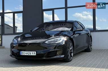 Лифтбек Tesla Model S 2019 в 
