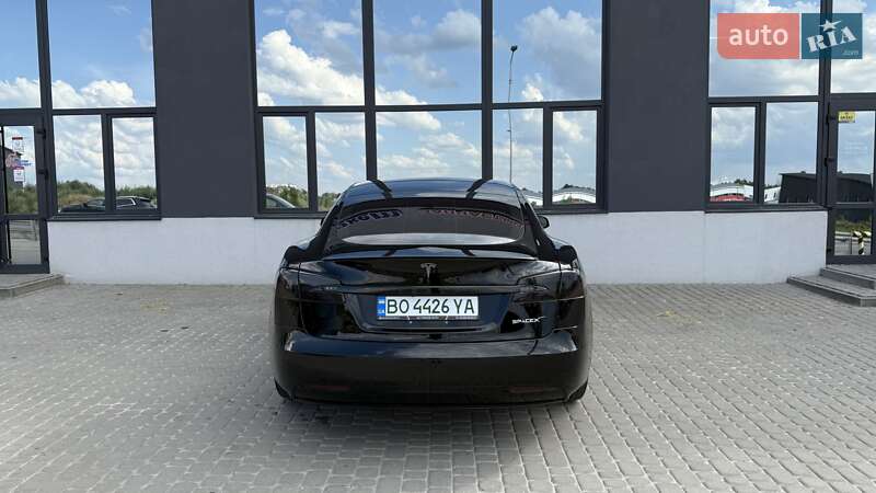 Лифтбек Tesla Model S 2019 в Тернополе