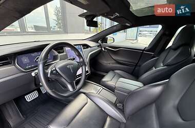 Лифтбек Tesla Model S 2019 в 