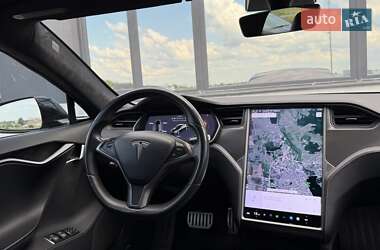 Лифтбек Tesla Model S 2019 в 