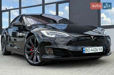 Лифтбек Tesla Model S 2019 в 