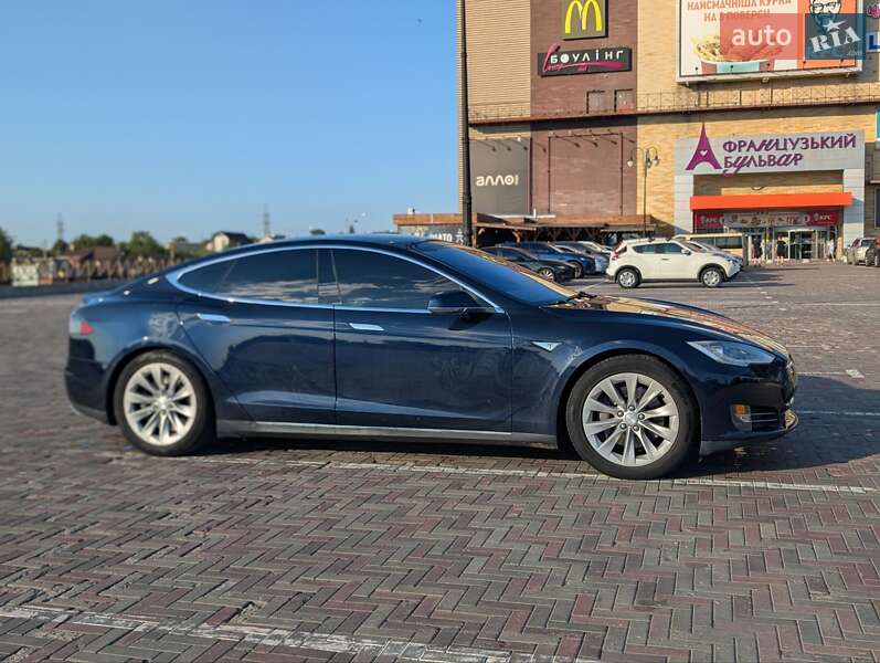 Лифтбек Tesla Model S 2013 в Харькове