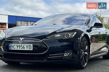 Лифтбек Tesla Model S 2014 в 