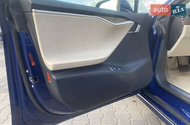 Лифтбек Tesla Model S 2018 в 