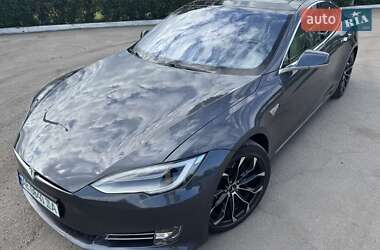 Лифтбек Tesla Model S 2016 в Каменском